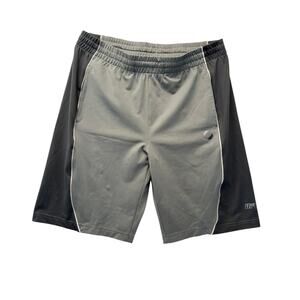 UFC Ultimate Fighting Championship Training Shorts Men's Size XL Two-Tone Gray